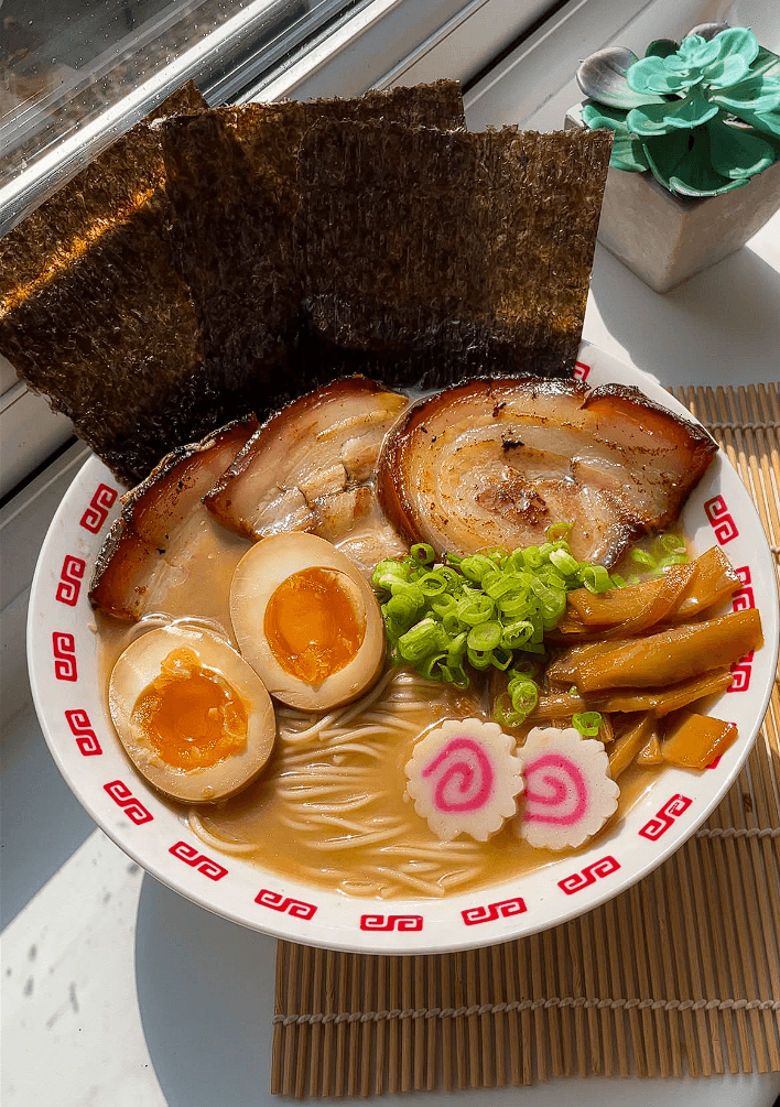 Naruto's Ichiraku Ramen - Tonkotsu Miso Ramen