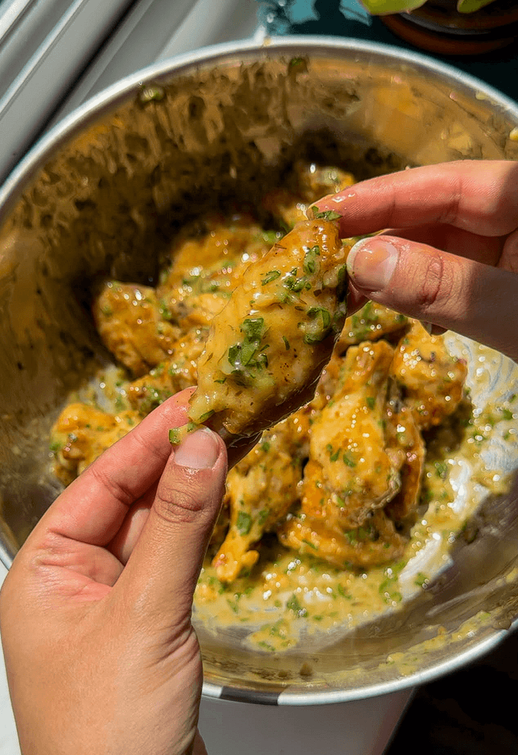 Air fryer Garlic Parmesan Wings